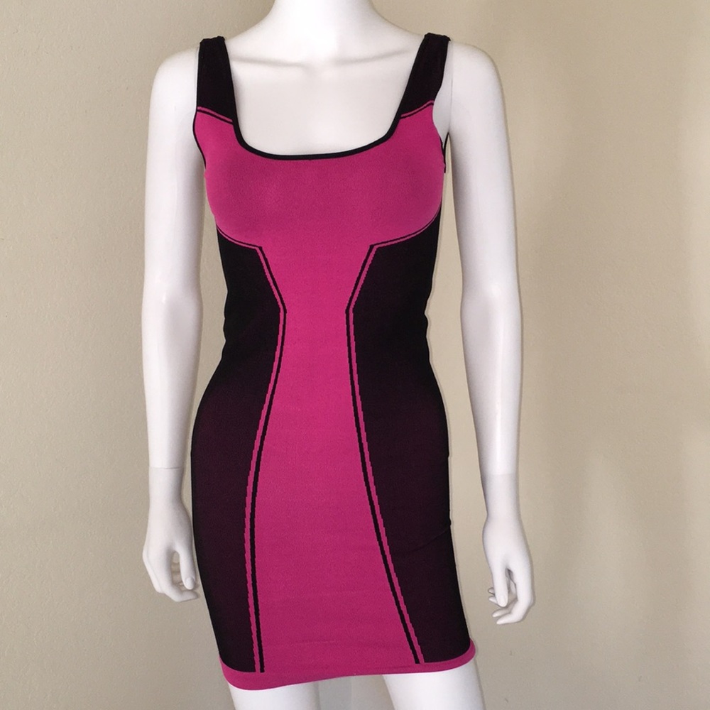 Bebe Dress - Picture 7 of 7